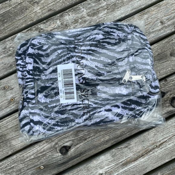 Victoria's Secret PINK Zebra Backpack *RARE* - Picture 16 of 16